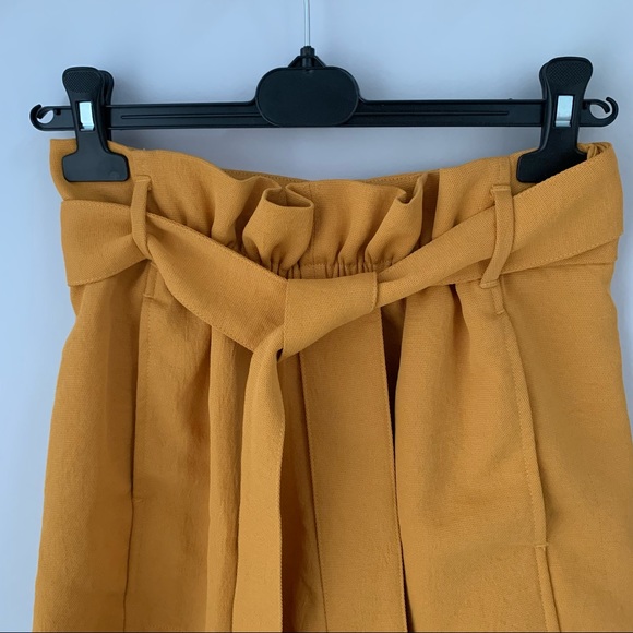 Wilfred Paperbag shorts Size 2 - Picture 3 of 8